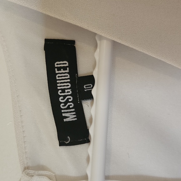 MISSGUIDED white dress - Picture 5 of 7